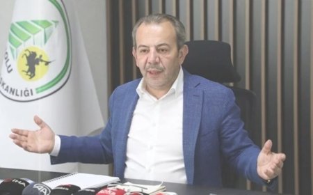 Tanju Özcan - Bolu Belediye Başkanı