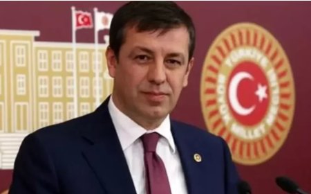 Rahmi Aşkın TÜRELİ - 28. DÖNEM İZMİR MİLLETVEKİLİ