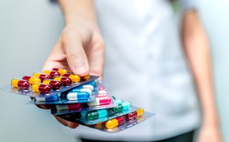 Türkiye’de Her 3 Reçeteden 1’i Antibiyotik!