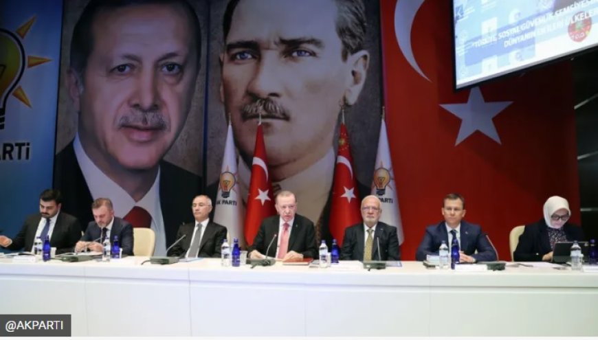 AKP'de İstanbul için yapılan temayül yoklamasında 4 isim öne çıktı