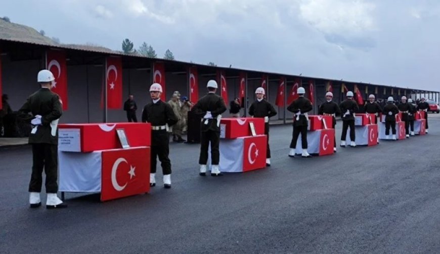 Pençe-Kilit Şehitleri Memleketlerine Uğurlandı