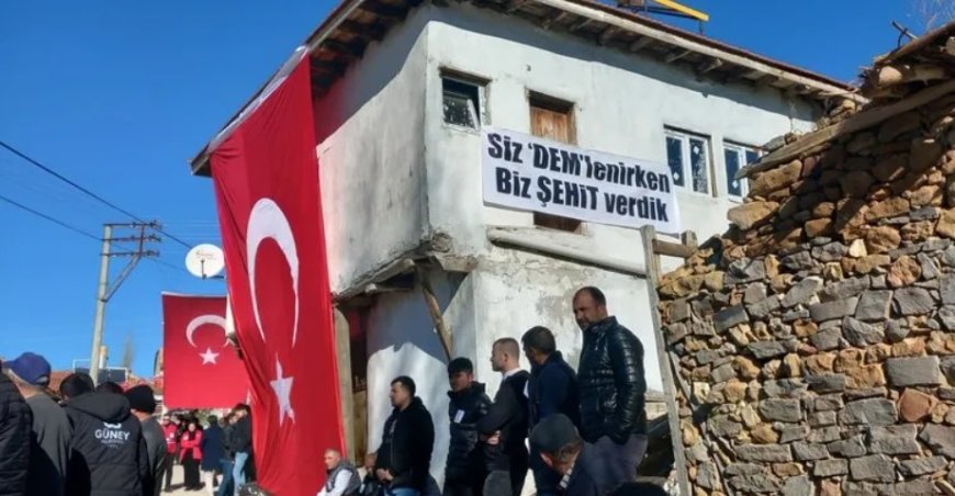 Şehit Teğmen Ramazan Günay son yolculuğuna uğurlandı