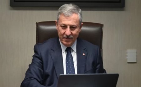 Doç. Dr. Selçuk Özdağ, Cumhurbaşkanı Yardımcısı Cevdet Yılmaz'a sorularını sıraladı