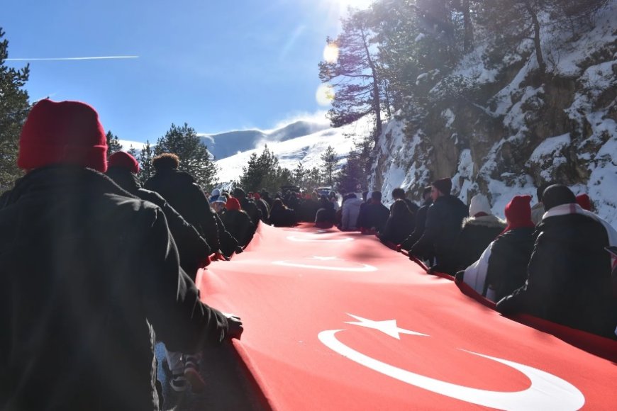 Zigana Dağı'nda Sarıkamış Şehitlerini Anma Yürüyüşü