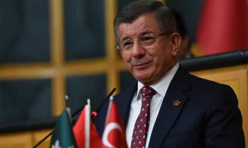 Davutoğlu: Cumhurbaşkanı 10 bin lirayı müjde gibi söylüyor