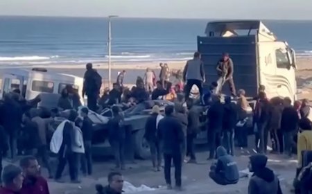 Kiliselerden sivillere saldıran İsrail'e tepki