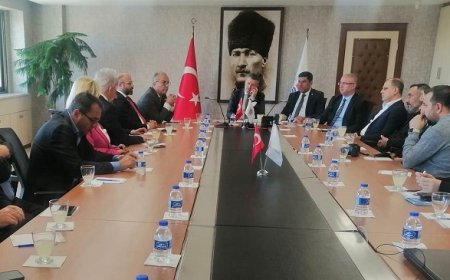 DEVA Adayı Dr. Güran Dinçer'den MTSO'ya Ziyaret