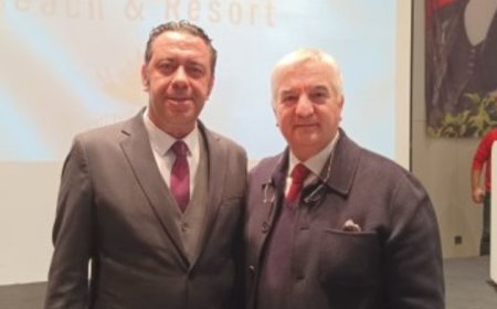 Foça'da CHP'nin kabusu MHP'li Başkan Adayı Taner Acar