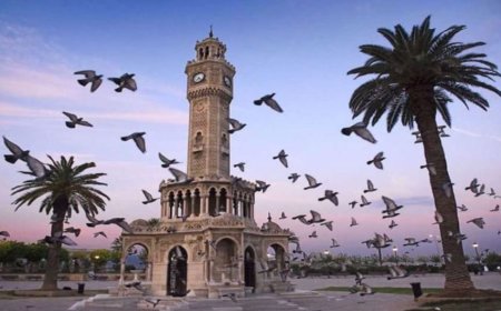 İzmir Sokakları 1 Nisan Sabahı: Seçim Rüzgarları ve İzlenimler