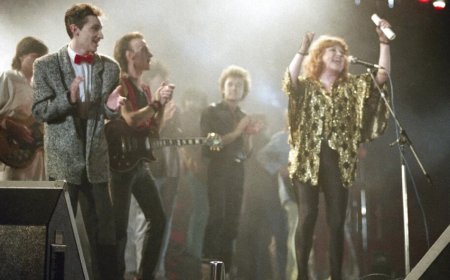 Rusya’da savcılık, SSCB döneminin pop divası Pugacheva’nın ‘yabancı ajan’ ilan edilmesini istedi