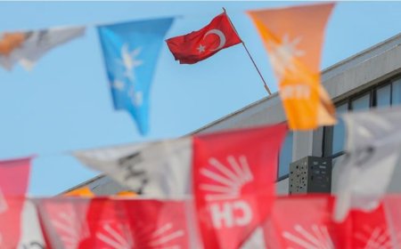 CHP'nin İzmir zaferi: 4 ilçe AK Parti'den alındı!