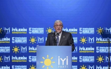 Müsavat Dervişoğlu’ndan “siyasette yumuşama” yorumu: Arkasında gizli ajanda olması lazım