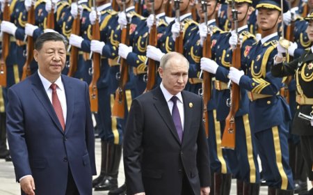 Rus Devlet Başkanı Vladimir Putin iki günlük devlet ziyareti için Pekin'de