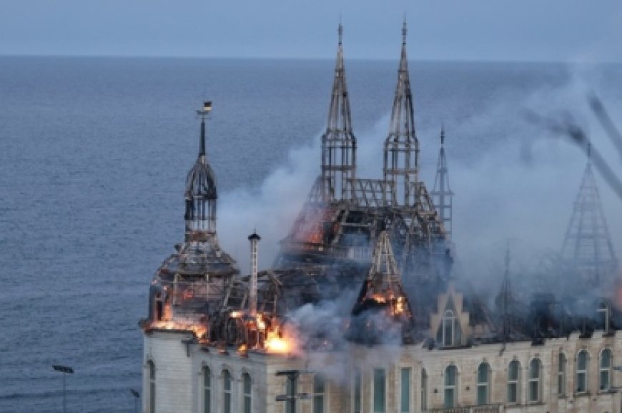 Rusya, Odesa’yı balistik füze ile vurdu: 5 kişi hayatını kaybetti