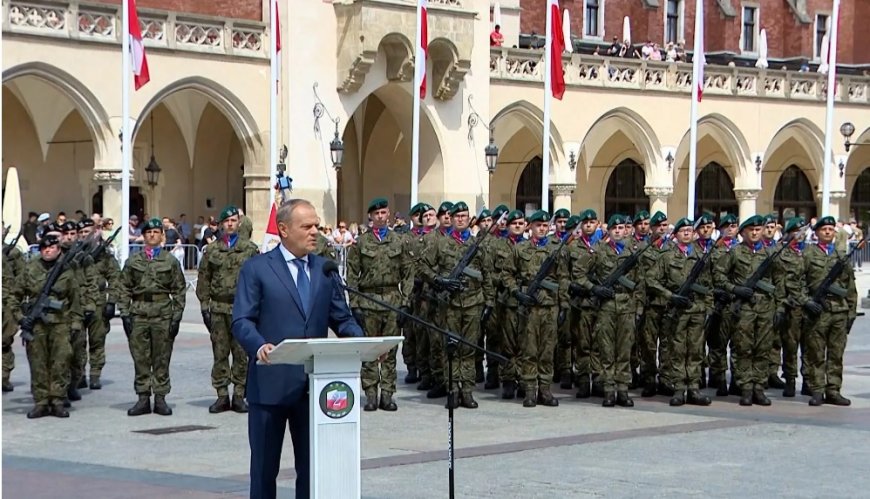 Polonya'dan Rusya ve Belarus sınırını güçlendirmek için 2,2 milyar euro