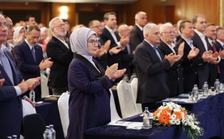 AKP'nin Kızılcahamam kampında yöneticilere yaylım ateş: 'Halktan kopmuş durumdayız'