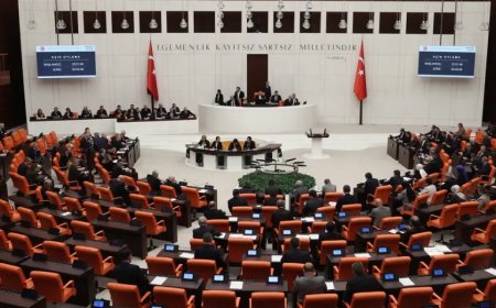 AKP: 9. Yargı Paketi'nde "etki ajanlığı" düzenlemesi yok