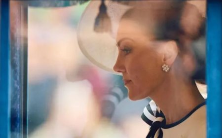 Galler Prensesi Kate Middleton kanser teşhisi sonrası ilk kez halka açık bir etkinliğe katıldı