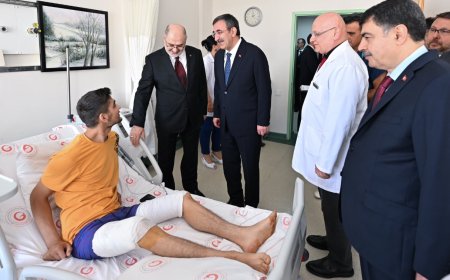 Cevdet Yılmaz'dan GATA'da Tedavi Gören Kahraman Gazilere Ziyaret