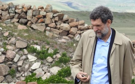 Yeniden yargılama talebi reddedilen Osman Kavala AYM'yi işaret etti