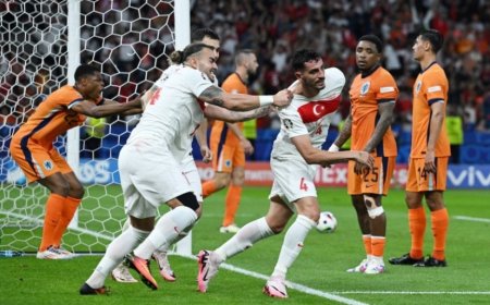 Türkiye'nin Gençlerinden Mucize Beklemek: Yusuf İnan'ın Sert Eleştirileri
