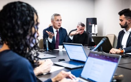 Stoltenberg: “Ukrayna savaşını sona erdirmenin en hızlı yolu savaşı kaybetmek ama bu barış getirmez’’