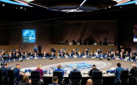 NATO liderleri 38 maddelik deklarasyona imza attı