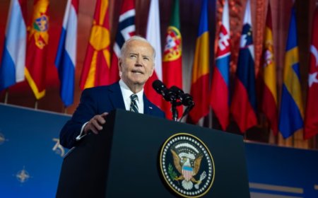 Biden'dan NATO Zirvesi'nin açılışında Ukrayna'ya güçlü savunma desteği sözü