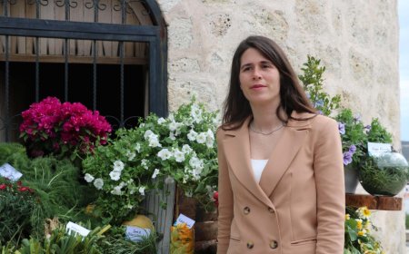 Çeşme Belediye Başkanı Lal Denizli'den Çarpıcı Turizm Değerlendirmesi