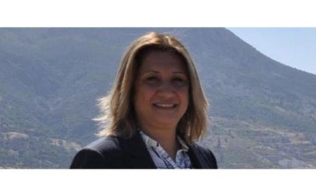 AK Parti'den İzmir'e Yeni Görevler: İlknur Denizli ve Kerem Ali Sürekli'ye Önemli Atamalar