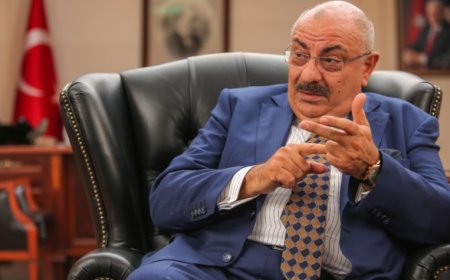 Tuğrul Türkeş'ten Gezi Davası Tutuklularına Ziyaret: "3-5 Benzemez Adamı Bir Torbaya Koymuşlar"