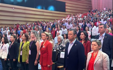 CHP Kadın Kolları 15. Olağan Kurultayı: "Adalet ve Eşitlik" Temasıyla Geleceğe Güçlü Adım