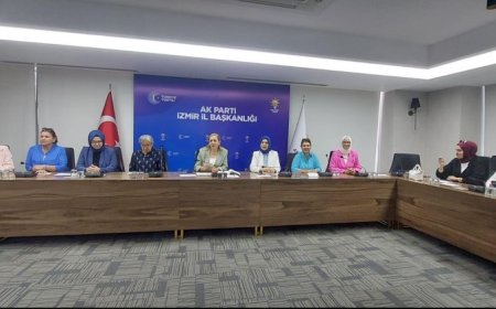 AK Kadın İzmir İlçe Başkanları Toplantısı Gerçekleştirildi