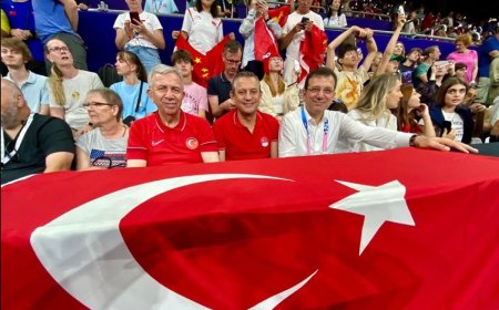 İmamoğlu'ndan Filenin Sultanları'na Destek: "Yürüyoruz Şampiyonluğa!"