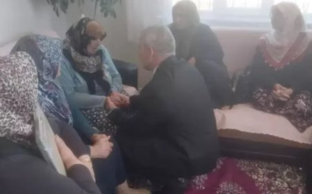 Şehit Ailelerinden Anlamlı Ziyaret: "Vatan Sağolsun, Oğlum Annen Sana Kurban Olsun"