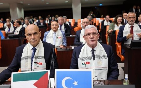 Müsavat Dervişoğlu: Zulüm Her Yerde Zulümdür