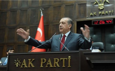 SETA Raporu AKP'ye Sunuldu: Erdoğan’ın Zırhı Yok Oldu