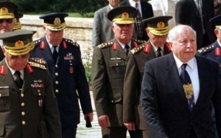Erbakan'ın Mirası: "28 Şubat'ın Mimarı" İddiası ve Suat Kılıç'ın Tartışmalı Kitabı