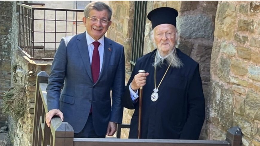 Ahmet Davutoğlu'nun Bartholomeos ile Görüşmesi: Aydınlık Gazetesi'nden Tepki