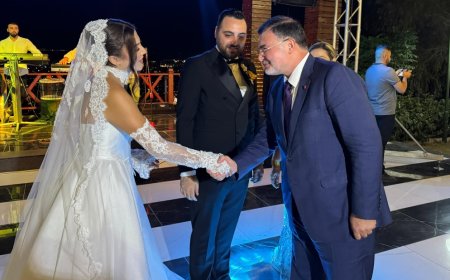 Binali Yıldırım ve Bilal Saygılı'dan Mutlu Bir Nikah Töreni