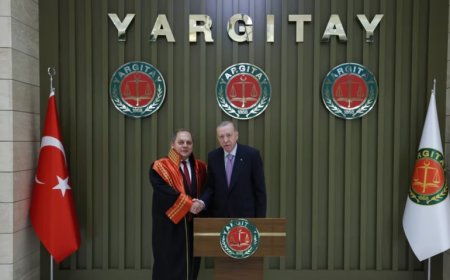 Erdoğan Yeni Anayasa İçin  Önyargılar En Büyük Engel  Dedi, Yargıtay Başkanı  Milli Hukuk Vurgusu Yaptı