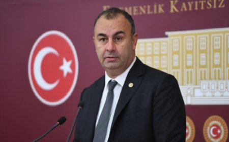 CHP’li Ednan Arslan’dan Tüzük Değerlendirmesi:  Dijital Devrim ve Erken Seçim Mesajları