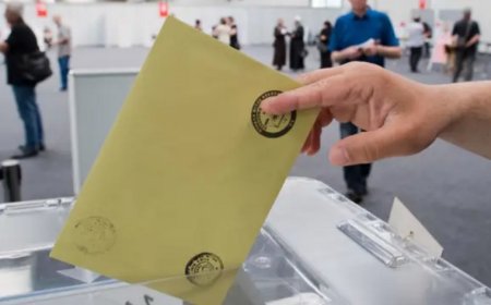 AK Parti’nin 22 Yıllık Hikayesi: Seçmenle Vedalaşma Süreci Mi Başladı?