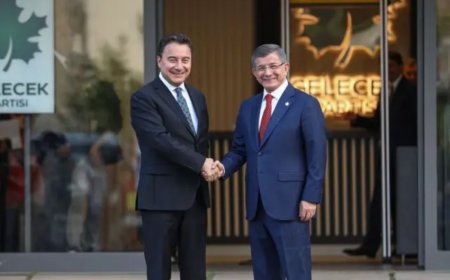 AK Parti 3 Parti İçin Düğmeye Bastı! Siyasi Kulisler Hareketli