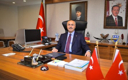 Adana’nın Yeni Valisi: Tecrübeli İsim Yavuz Selim Köşger Görevde