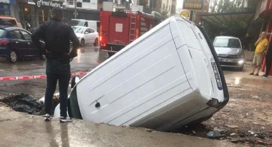 İzmir’de Altyapı Sorunları Bitmiyor: Yağmur Sonrası Yine Çöküntü, Yine Mağduriyet