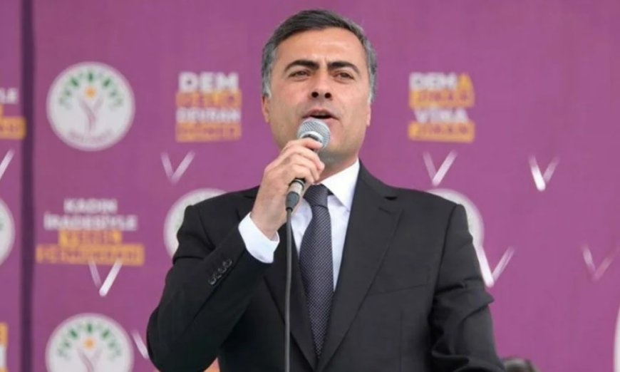 Abdullah Zeydan: Van’ın Geleceğini Şekillendiren Mimardan Siyaset Sahnesine Güçlü Bir Lider