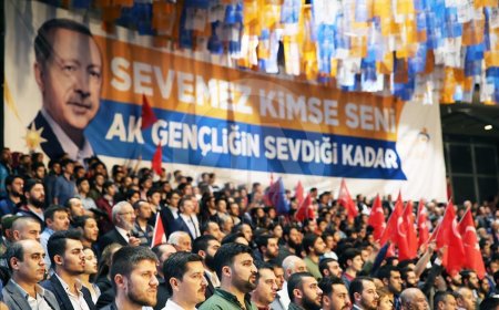 Ak Parti'nin Türkiye Genelinde 81 İlde İl Gençlik Kolları Başkanları