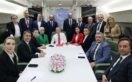 Erdoğan’dan Yeni Süreç Sinyalleri: Kabinede Değişiklik Olabilir