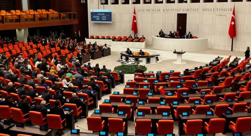 AKP’den Etki Ajanlığı Düzenlemesi Meclise Sunuldu